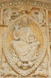 Tympanum. Pyhän Pietarin kirkko Carennac Ranska