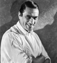 Victor McLaglen, brittiläinen nyrkkeilijä ja näyttelijä, 1934-1935