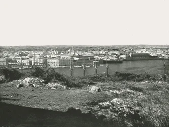 Näkymä lahden yli, Havanna, Kuuba, 1895.