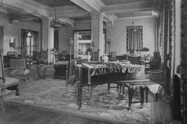 Näkymä loungesta, Gaylord Apartmentsista, Los Angelesista, Kaliforniasta. 1924