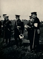 Kenraali Frenchin kanssa Army Maneuvresissa, 1912, 1945.