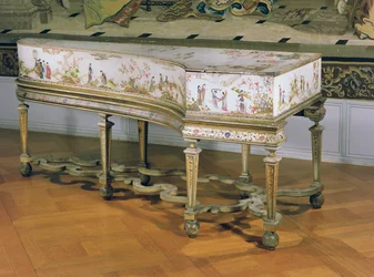 Dagly Workshopin cembalo, chinoiserie-figuurit valkoisella lakka taustalla, mahdollisesti Gerard Dagly, 1710