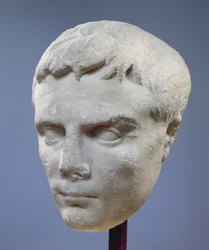 Augustus, marmoripää, noin 27-20 eaa