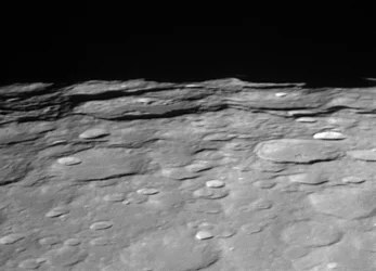 Demonax ja Scott Craters