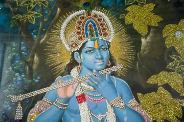 Hindulaisuus; maalaus Lord Krishnasta huilulla; Durgiana Mandir Vishnu -temppeli; Amritsar; Punjab; Intia; Etelä-Aasia; Aasia