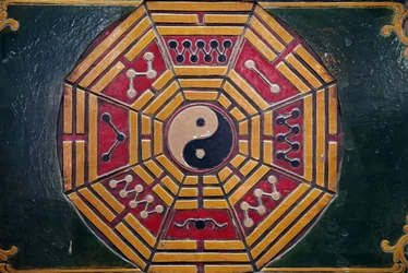Khanh Van Nam Vien taolainen pagodi. Yin Yang -symboli. Ho Chi Minh City. Vietnam