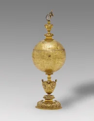 Harvinainen mannermainen maapallokuppi, pohjoissaksalainen tai flaamilainen, n. 1600