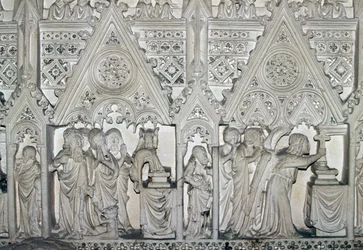 Pedro I:n (1320-1367) sarkofagi, jossa on kohtauksia Pyhän Bartolomeuksen elämästä, Alcobacan luostarin kirkko (Unescon maailmanperintöluettelo).