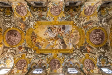 Kattonäkymä, Nunziatinan kirkko, Todi, Umbria, Italia (kuva)