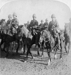 10. husaarit torjuttuaan buurien hyökkäyksen, Colesberg, Etelä-Afrikka, 4. tammikuuta 1900.