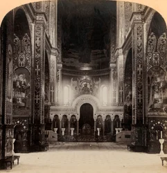 Vladimirin katedraalin keskuskäytävä, Kief - Venäjän kaunein kirkko, 1898.