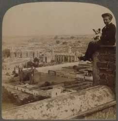 San Franciscon katedraalilta, suurimmalta atsteekkien pyramidilta, näkymä Cholulan ylle, Meksiko, 1901.