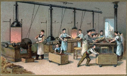 Suklaan valmistus. Kaakaon paahtohuone. 1800-luvun lopun kromolitografia