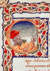 Kreikkalainen tähtitieteilijä Klaudios Ptolemaios (Claudius Ptolemaeus) (noin 90-noin 168 jaa.) käyttää harppia laskelmien tekemiseen. Miniatyyri teoksesta ”Cosmographia” (Ms. V.F. 32 f.2r), Napoli, kansalliskirjasto