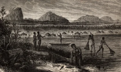 Rovuman (Mosambik) kaihien lähellä kalojen kalastustoiminta. Kaiverrus havainnollistamaan tohtori Livingstonen ensimmäisiä matkoja Etelä-Afrikkaan vuosina 1840-1856 "Le tour du monde, nouveau journal des voyages" -julkaisussa, joka julkaistiin ohjeiden all