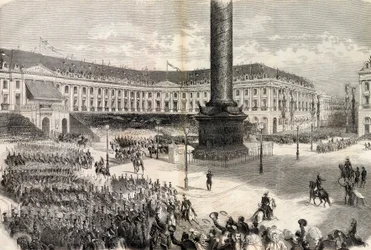 Pariisin juhlat, Italian armeija saastuttaa keisarin edessä Place Vendome - Guerre d