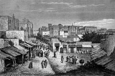 Näkymä Tangerin linnoitetun kaupungin päätielle ja Marokon rannikolle. Kaiverrus 1800-luvulta.