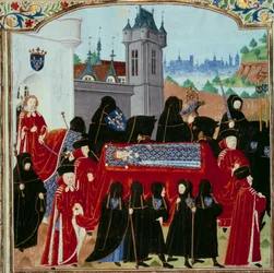 Edesmenneen kuningas Kaarle VI:n (1368-1422) ruumis viedään pois, kulkueen takana uusi kuningas Kaarle VII (1403-1461) 22.10.1422 pienoismalli käsikirjoituksesta "" Kaarle VII:n kronikat"" (Ms. . fr. 2691), kirjoittanut Jean Chartier