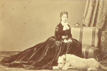 Elisabeth, Itävallan keisarinna ja Unkarin kuningatar (24. joulukuuta 1837 - 10. syyskuuta 1898) (kuva)