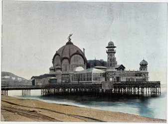 Kiva. Kasino. Valokuva "" Around the World", sd. 1800-luvun loppu