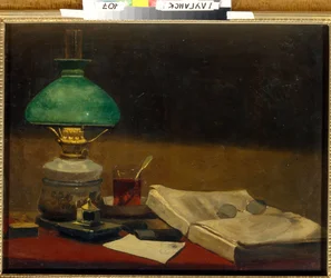 ""Nature morte"" (Asetelma) Kirja, pöytälamppu, lasit ja kuppi teetä - Vasili Polenovin (1844-1927) maalaus Öljy kankaalle Koko 61,3x79,3 cm Alueellinen taidemuseo, Lugansk