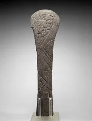 Palma ja vesilintu, 300-1200 jKr (basaltti)