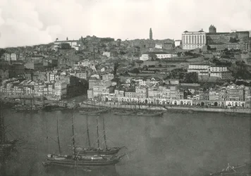 Panoraama Porton kaupungista, Portugalista, 1895.