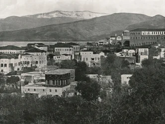 Näkymä kaupunkiin Libanon-vuorella, Beirut, 1895.