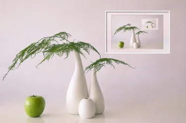 Minimalistinen vihreän omenan asetelma