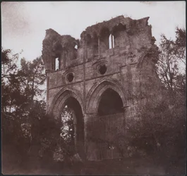 Sir Walter Scottin hauta Dryburgh Abbeyssa
