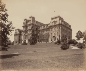Easton, Pardee Hall, Lafayette College,c. 1895 (kuva)