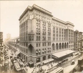 Market Street osoitteessa 12th, 1912 (valokuvavedos)
