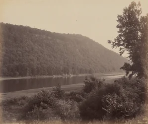 Susquehanna Standing Stonen kohdalla,c. 1895 (kuva)