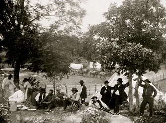 Gettysburg, Pennsylvania. Kapteeni [John J.] Hoffin leiri. 1865 (kuva)