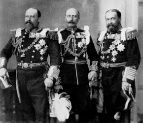 Walesin prinssi ja hänen veljensä Yorkin herttuan häissä 6. heinäkuuta 1893 1964