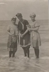 Yksityiskohta, kylpijöiden seurue, Houlgate, syyskuu 1911